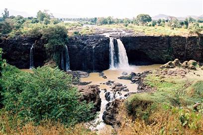 Image: Reduced flow from Blue Nile Falls